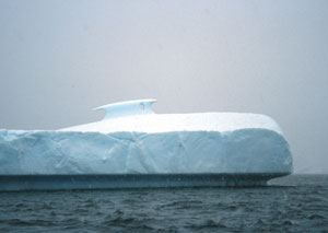 shelf along the edge of the berg